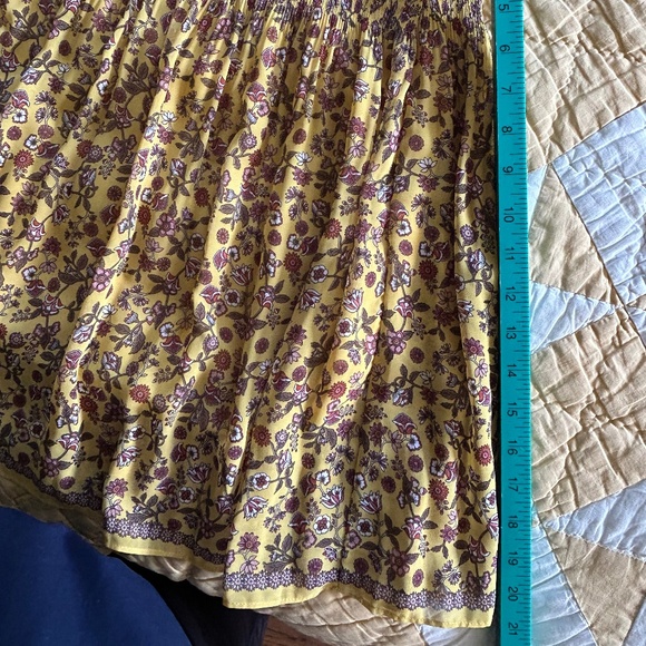 Set Of Two Max Studio Boho Mini Skirts M/L Floral Patterns Yellow Flirty - Picture 8 of 11
